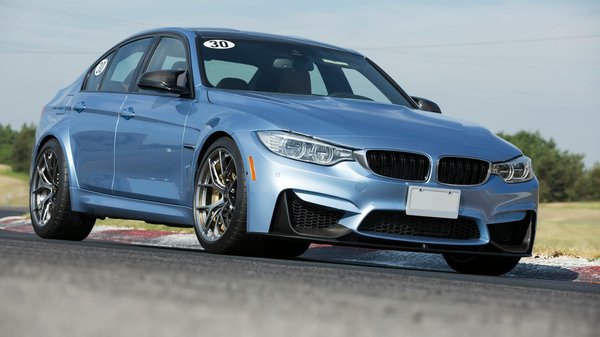 Was sind die sichersten Routen für Motorradreisen in Europa?